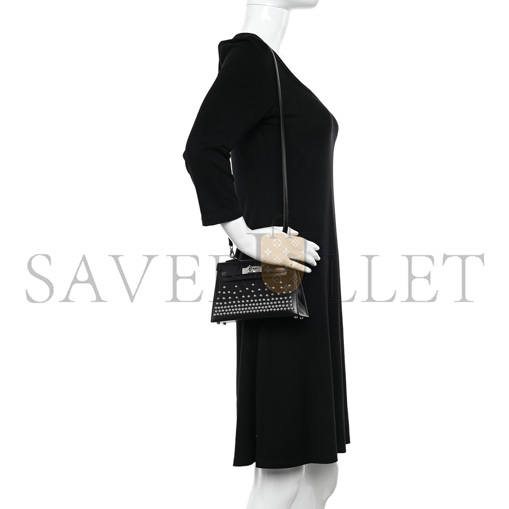 HERMÈS MASTER BOX STUDDED CLOUTÉ MINI KELLY SELLIER 20 BLACK (19*12*5.5cm)